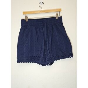 Crown & Ivy Navy Blue Eyelet Shorts‎ Womens Size L Scalloped Hem Preppy